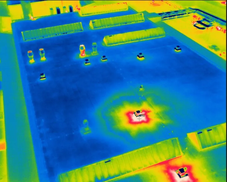 Thermal map of a roof and industrial site